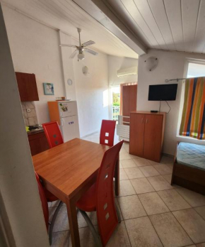 Studio apartmani Grom Sukošan